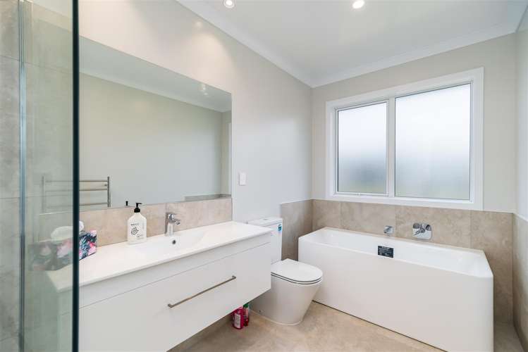 49 John Fair Drive Wainui_15