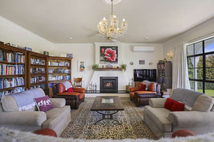 7 Deborah Rise Maunganamu_24