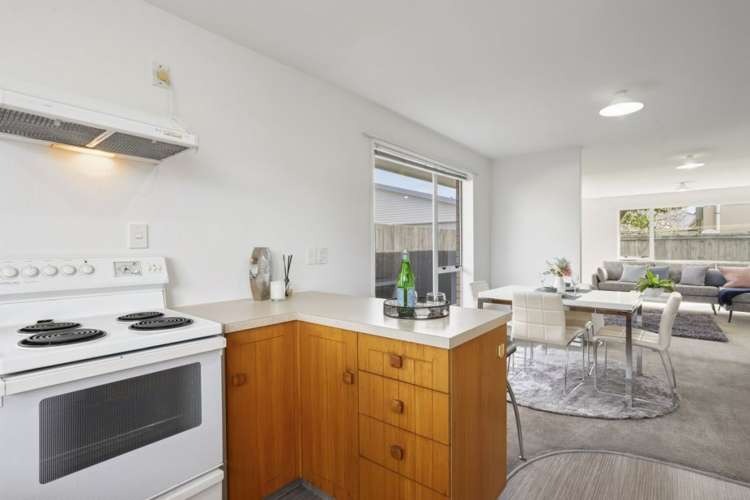3/303 Burwood Road Burwood_9