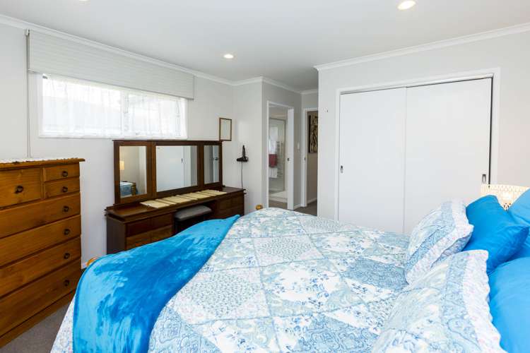 94 Riverstone Drive Riverstone Terraces_11