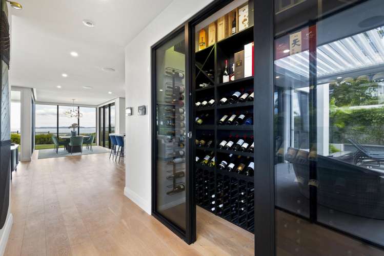 90 Marine Parade Mellons Bay_7