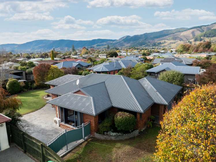 7 Otia Drive Richmond_5