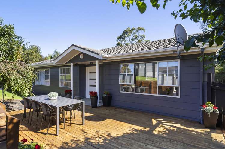 1/6 Sapphire Place Bayview_1