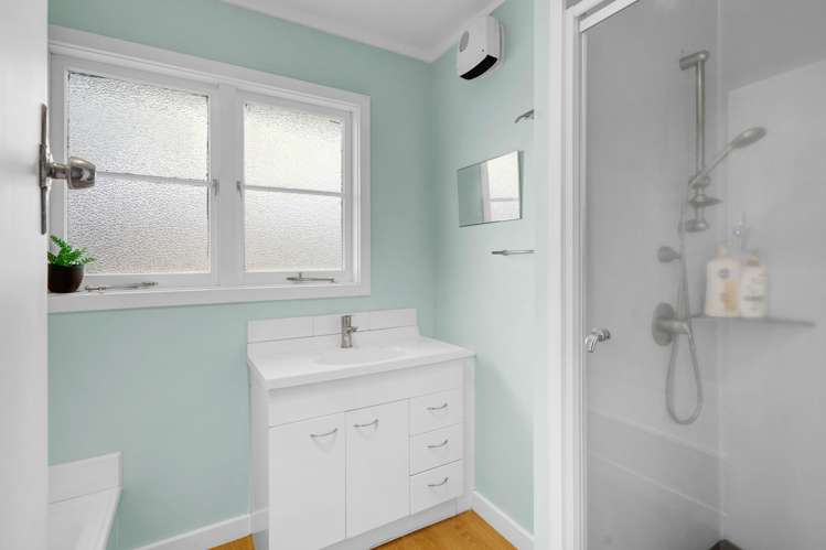 15 Rosalind Street Stratford_10