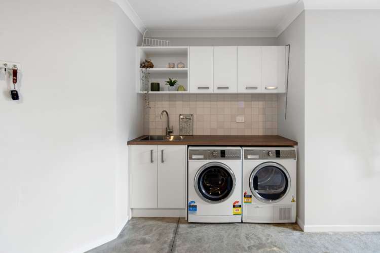 1206 Kaipaki Road Cambridge_21