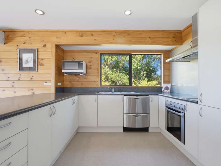 595 Boat Harbour Road Whenuakite_18