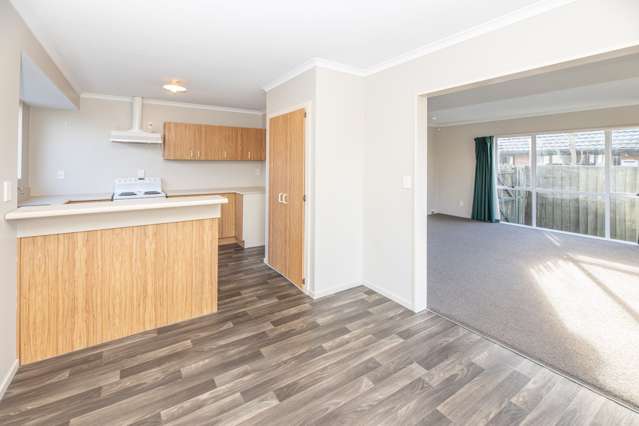 2/47 Parnwell Street Burwood_3