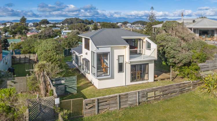 105 Rua Avenue Waitarere Beach_1