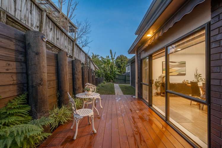 19B Eske Place Highland Park_17