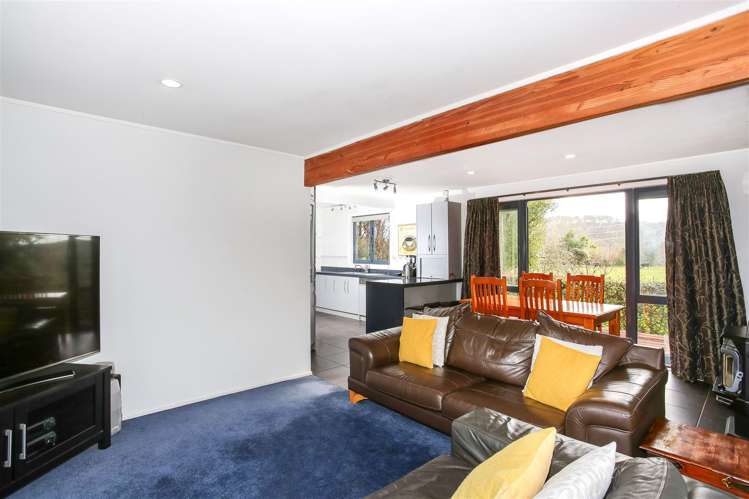 1107 Churchill Road Pukekawa_13