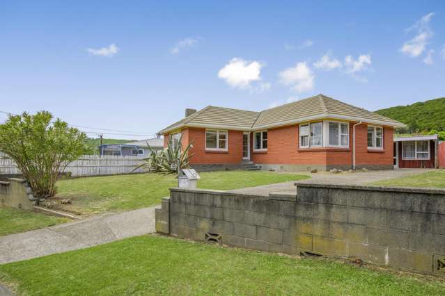 33 Lees Grove Wainuiomata_2