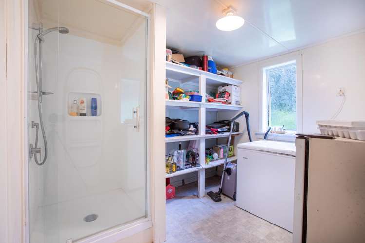 1/2497 Coast Road Pongaroa_12