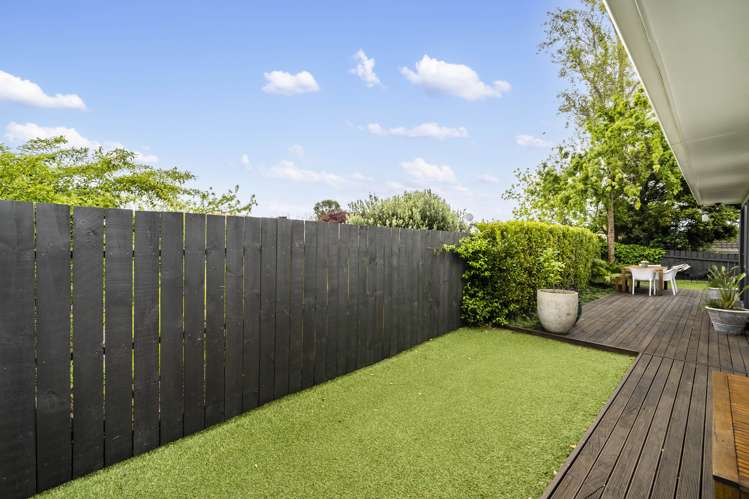 1/18 Gossamer Drive Pakuranga Heights_1