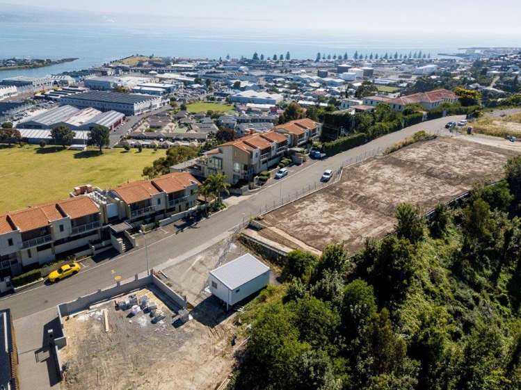 19 Hospital Terrace Hospital Hill_2