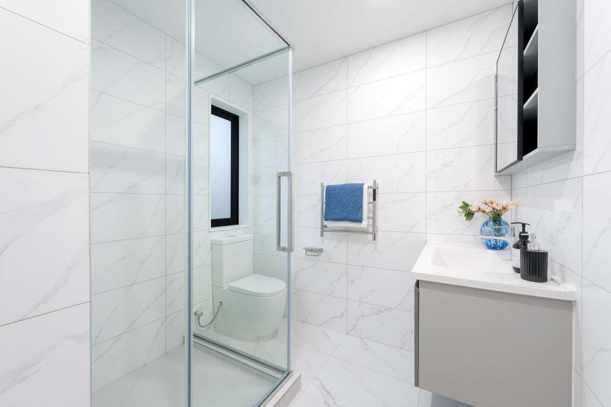 54E Royal View Road_4