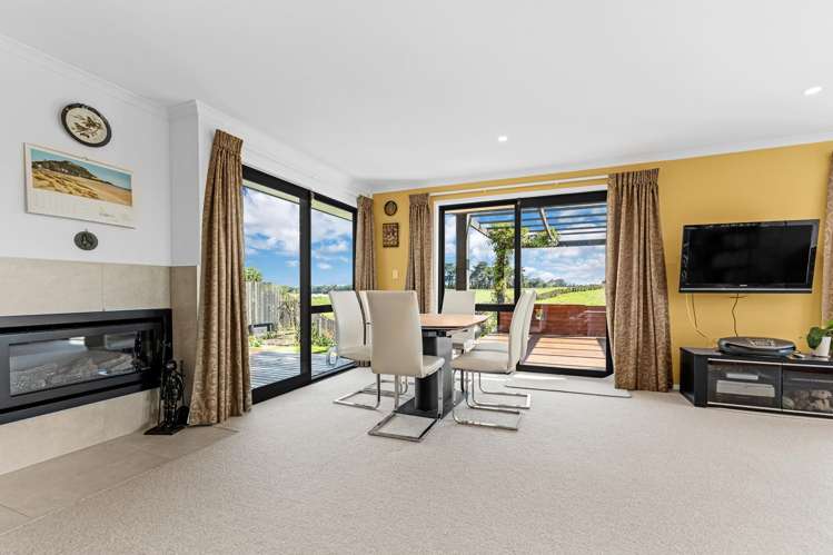 6C Goble Road Clarks Beach_8