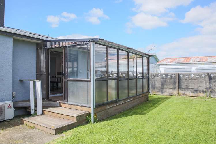 14 Orwell Crescent Newfield_16