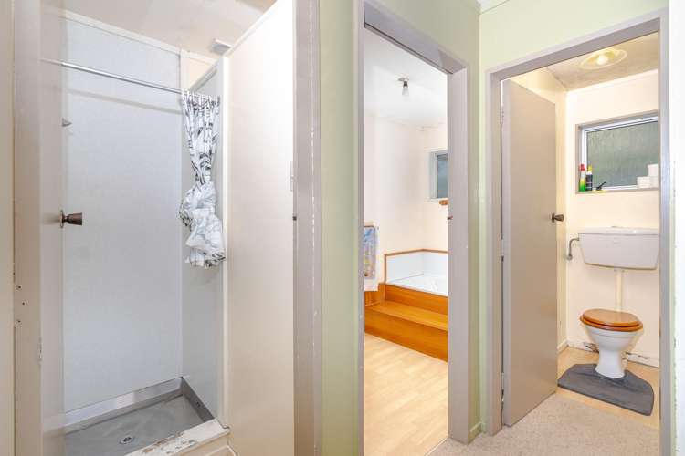 21B Colchester Crescent Newlands_10