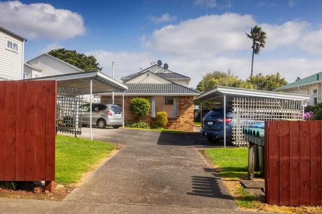 1/45 Willcott Street Mount Albert_3