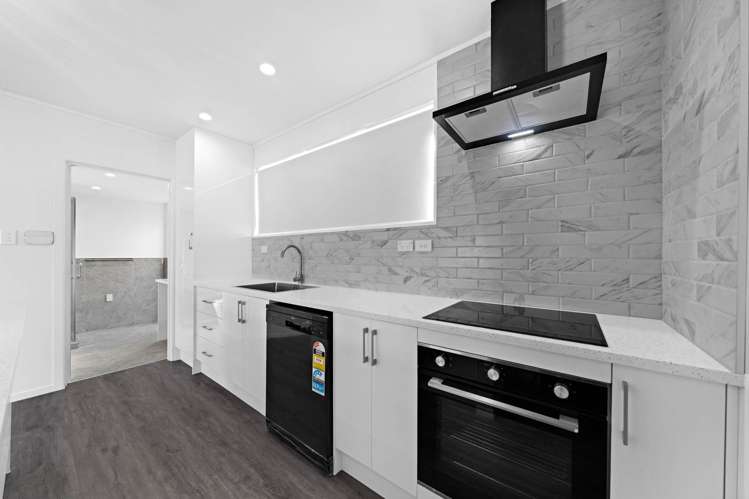 1/5 Royal Arch Place_3