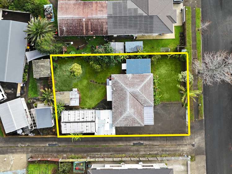 54 Sikkim Crescent Clover Park_31