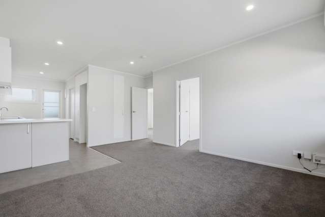 3/493A Devonport Road Avenues_3