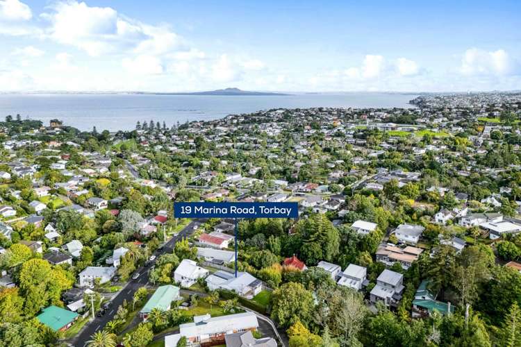 19 Marina Road Torbay_17
