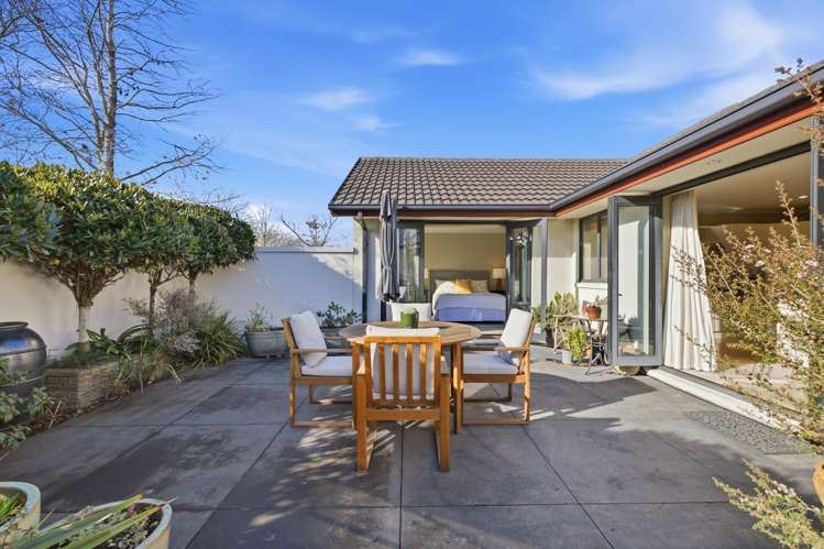 1 Caroline Way Northwood_19