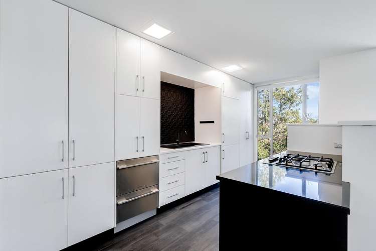 370A River Road 1055_2