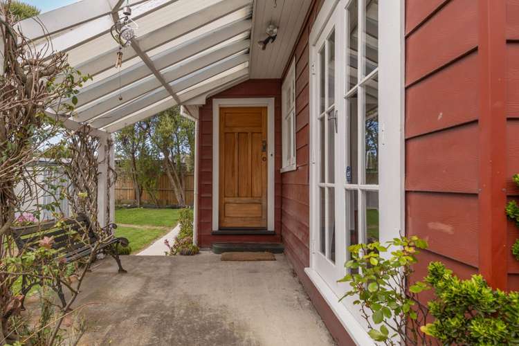 52 York Street Waltham_1