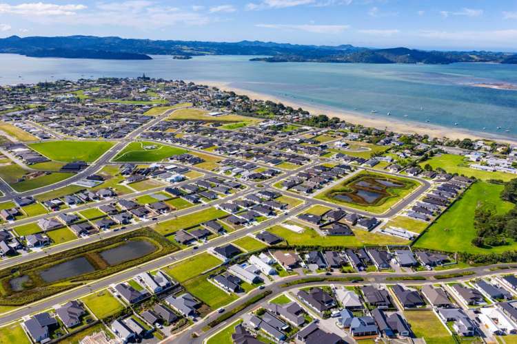 68 Stace Hopper Drive Marsden Point_39