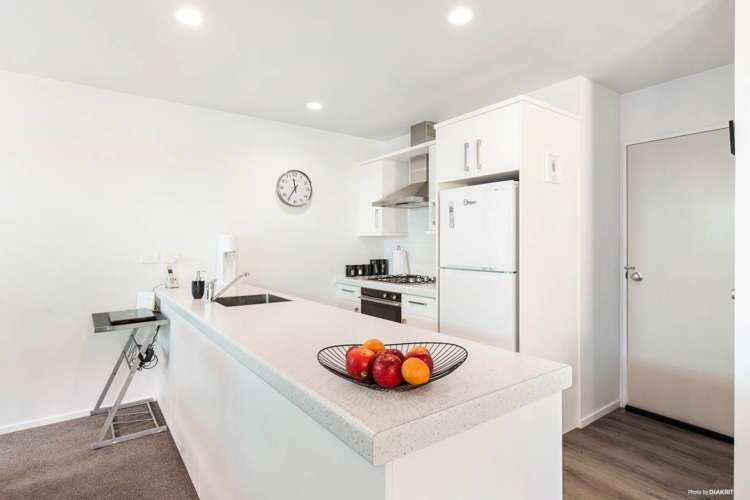 30 Carento Way Stanmore Bay_5