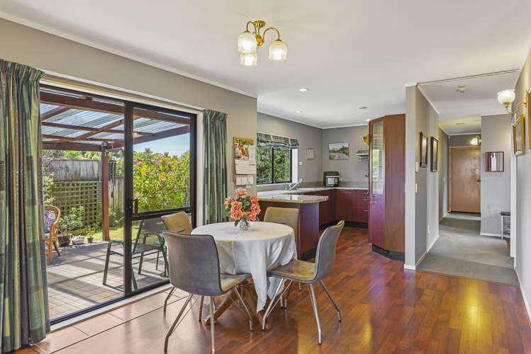 24 Campion Road Waikanae Beach_12