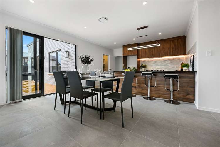 1 Couldsack Avenue Chartwell_3