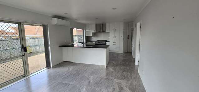 186 Botany Rd Botany Downs_3