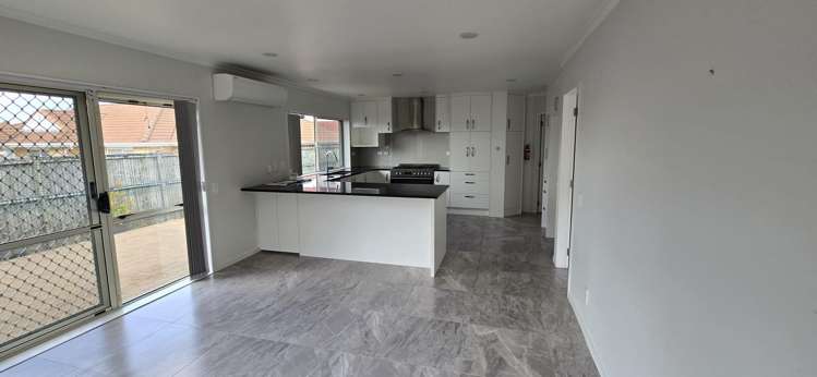 186 Botany Rd Botany Downs_3