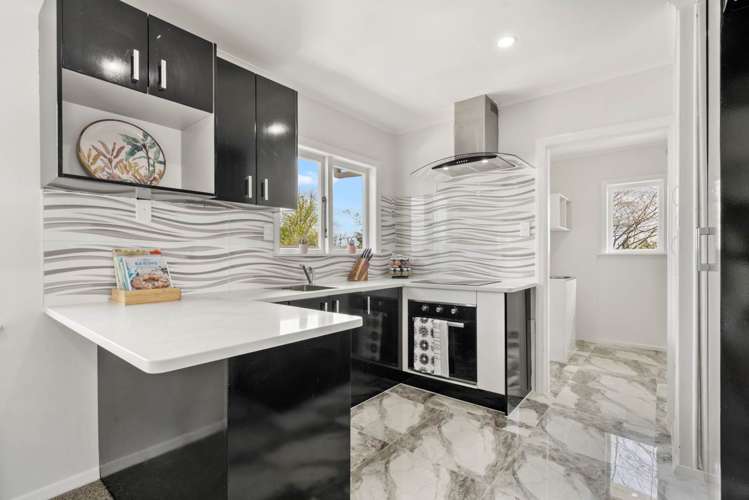 1/11 Rollerson Street Papakura_5