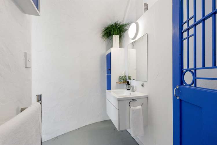 498 Sea View Road Onetangi_9