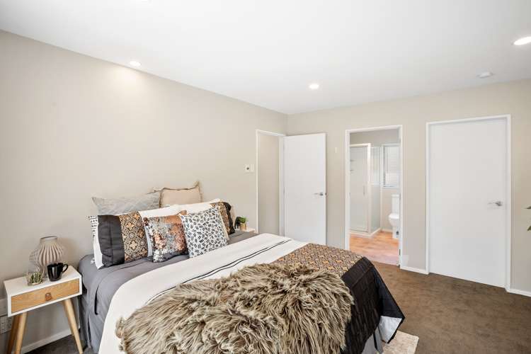 10 Lorna Irene Drive Raumati South_9