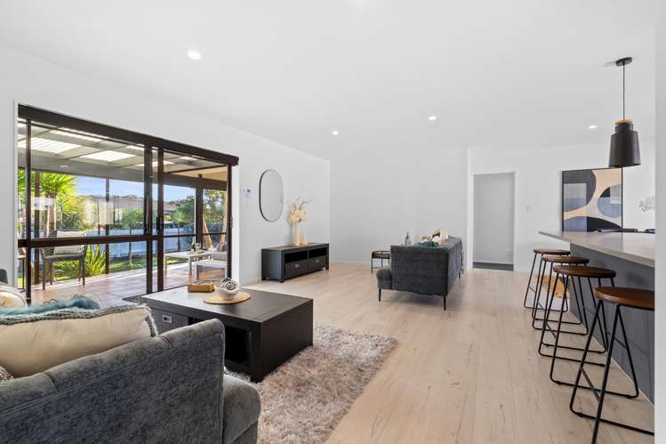 2/99 Riverside Road Orewa_10
