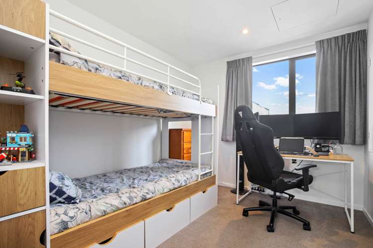 1 Ivy Nola Way Henderson_9