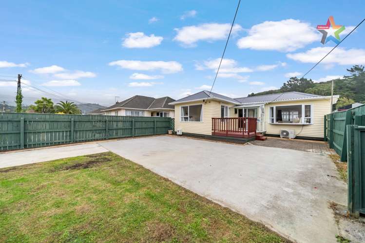 41 Hyde Street Wainuiomata_19