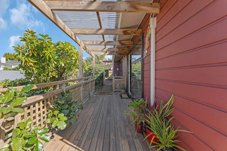 2/14 Pleasant Road Glen Eden_5