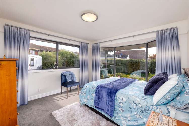 84 Leinster Road Merivale_11