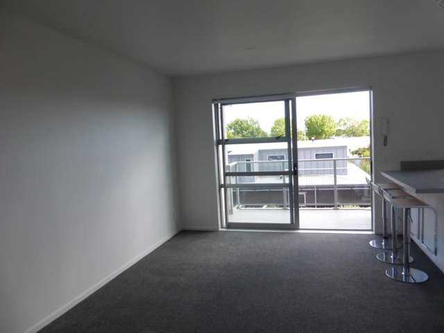 B12/101 Caledonian Road St. Albans_4