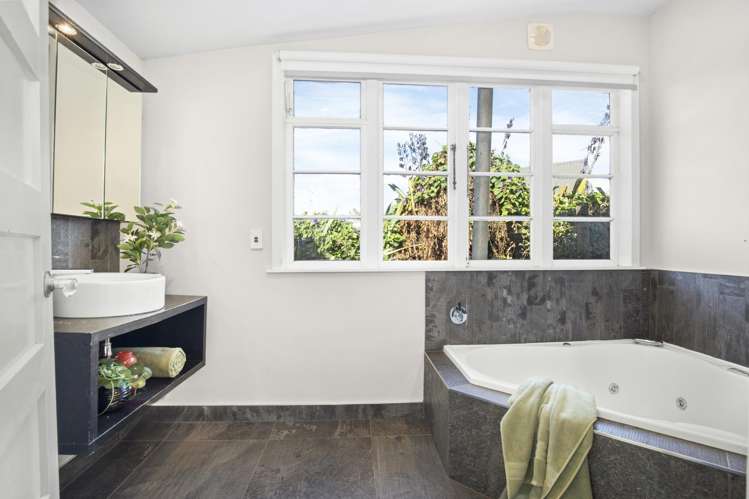 51 Waitohu Valley Road Otaki_19