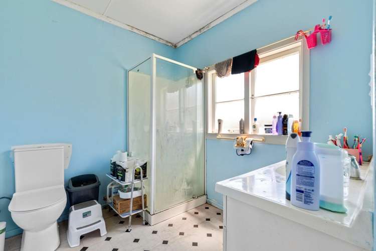 79 Robert Skelton Place Clendon Park_11