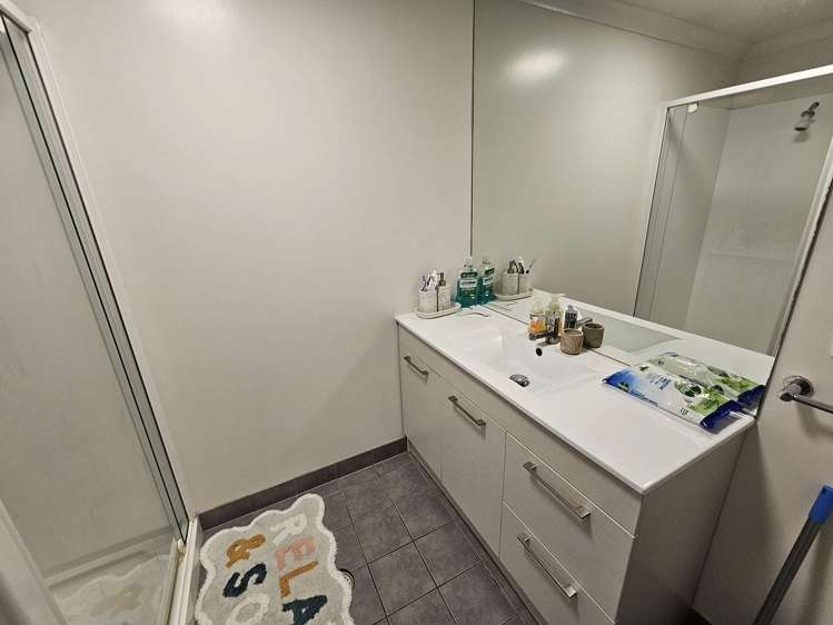 2/15 Minnie Street Eden Terrace_4