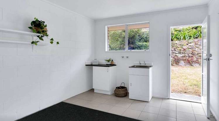 41 Sherwood Street Bellevue_11