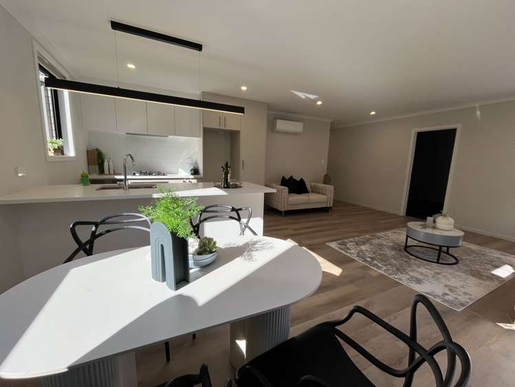 23 Scenic Rise Rototuna North_23